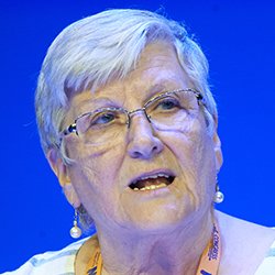 Gwen Vardigans speaking at RCN Congress. The RCN wants nurses to lobby healthcare providers for strategies on environmental sustainability and raise awareness of climate change.
