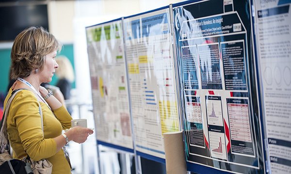 How to develop and present a conference poster